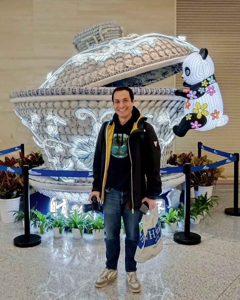 mei_leaf_tea's tweet photo. The upcoming Tea Trip Videos kick off with an exclusive behind-the-scenes glimpse of my journey to Chengdu. Don’t miss it on YouTube!
https://t.co/sScH68iA9J
#teatrips
#tea #gongfucha #looseleaf #teahead #cha #teadrunk https://t.co/DU0s5gIMdA