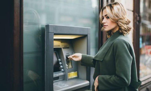 ProsegurGlobal's tweet photo. 🚀 #ProsegurCash lanza GICE en Colombia: una solución pensada para los desafíos actuales del sector bancario. Así se construye el futuro de la gestión de efectivo.
Más información aquí:
https://t.co/0iAiZUTtB5
#SomosInnovación #SomosProsegur #ProsegurCash #GICE https://t.co/8VlTbxYe3k