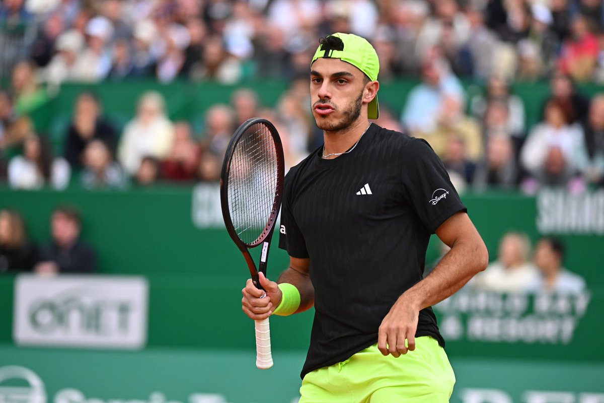 No fue el mejor dia hoy! Toca seguir. 
Gracias Monte Carlo 🙌🫡
📸: Corinne Dubreuil / <a href="/atptour/">ATP Tour</a>