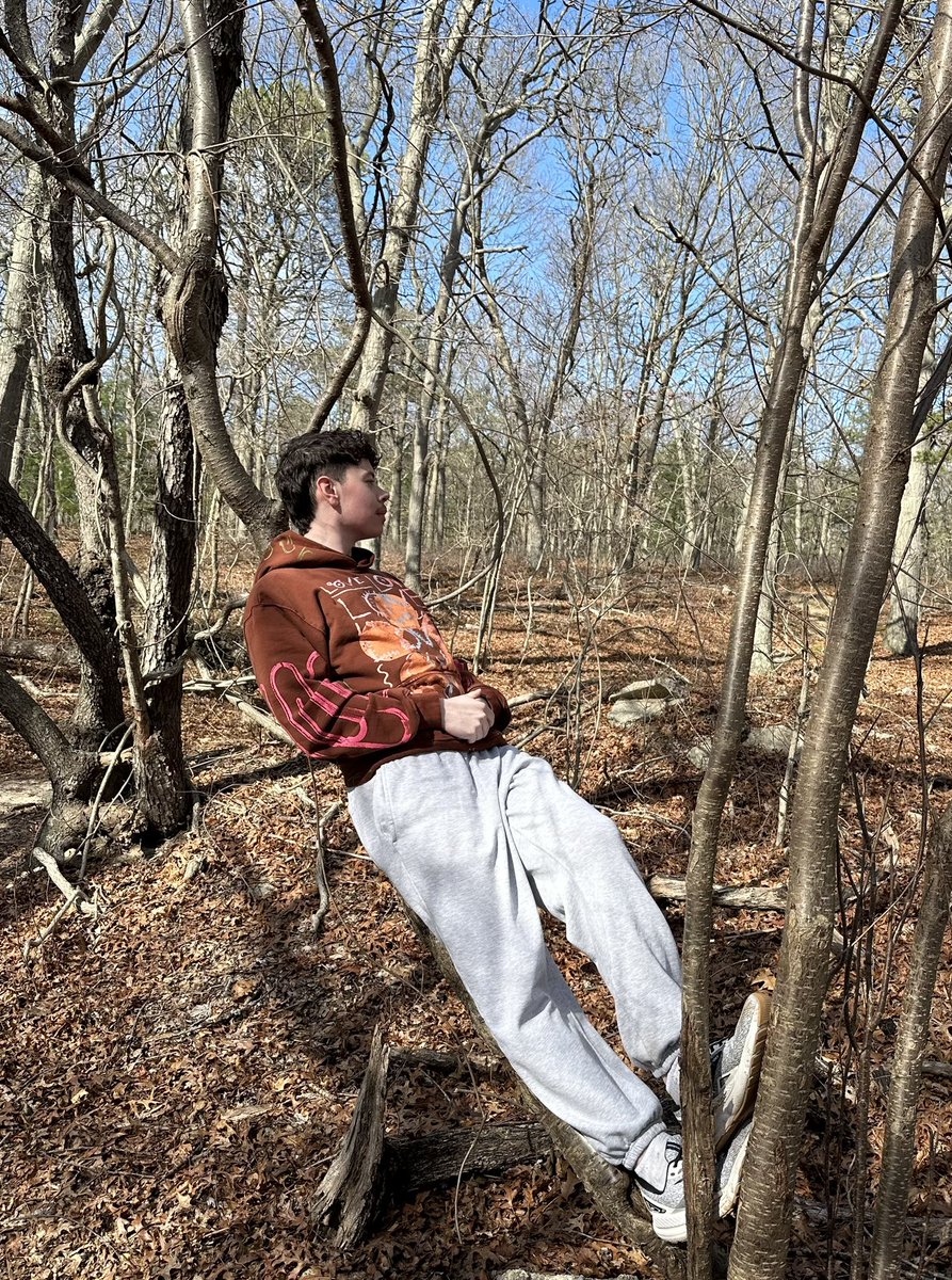 God forbid a white boy catch a vibe