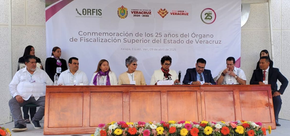 ASEH_Hgo's tweet photo. En el marco del Primer Simposium sobre la Aplicación de Nuevas Tecnologías en el Procedimiento de Fiscalización, evento que fue encabezado por
@rocionahle y que reúne a fiscalizadores del país. Ahí,
@ORFIS_VER y la @ASEH_Hgo firmaron un convenio de colaboración.
@jorvalverdeASEH https://t.co/31vZGc4aCJ