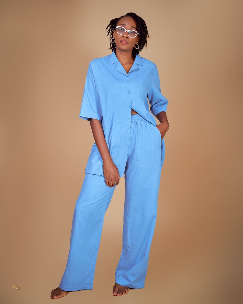 mareclothing__'s tweet photo. Oversized look Linen Pant Set in Sky Blue

For the woman who moves with ease and intention. This version of the Breezy Linen Set features a soft, oversized linen shirt paired with wide-leg trousers that flow with every step. 
Shop https://t.co/SlDspgtgBx https://t.co/OzuATCFNFx