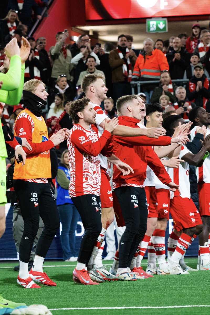 fredrikstadfk's tweet photo. Andre strake hjemmeserier foran over 10 000 tilskuere! 🤩 Dette er morsomt! Nå venter 1. runde i NM mot SFK, før vi er tilbake på Stadion 21. april! 💥

Billetter i salg allerede nå 🎟️👉 https://t.co/TAJ5lhcayF https://t.co/I83GPfTmCC