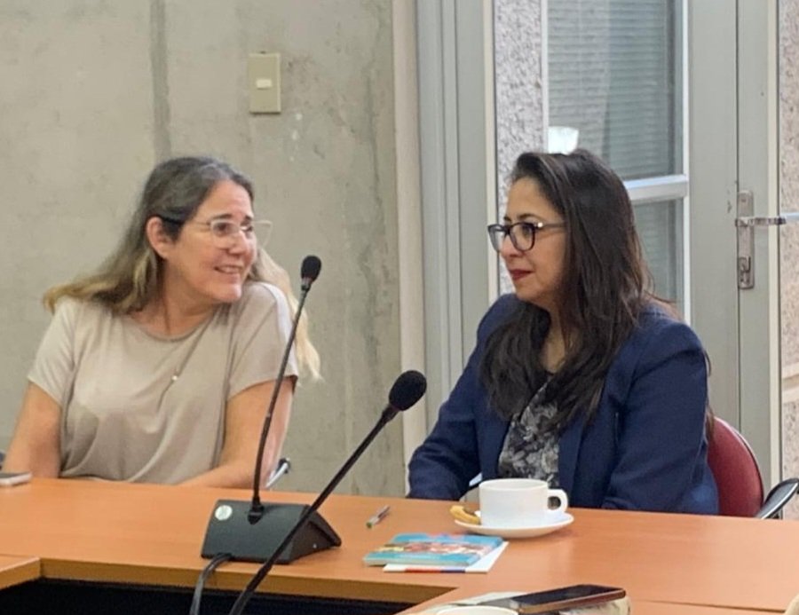 drtmetrooriente's tweet photo. 📌 En la @OITconosur se desarrolla el #CTRU dependiente de la Inspección Comunal Santiago Oriente. Allí, la directora regional, Carolina Campos Valdivia, sostuvo un diálogo cono las y los consejeros sobre materias de negociación colectiva y cláusulas del contrato colectivo. https://t.co/qcrPCwtWh7