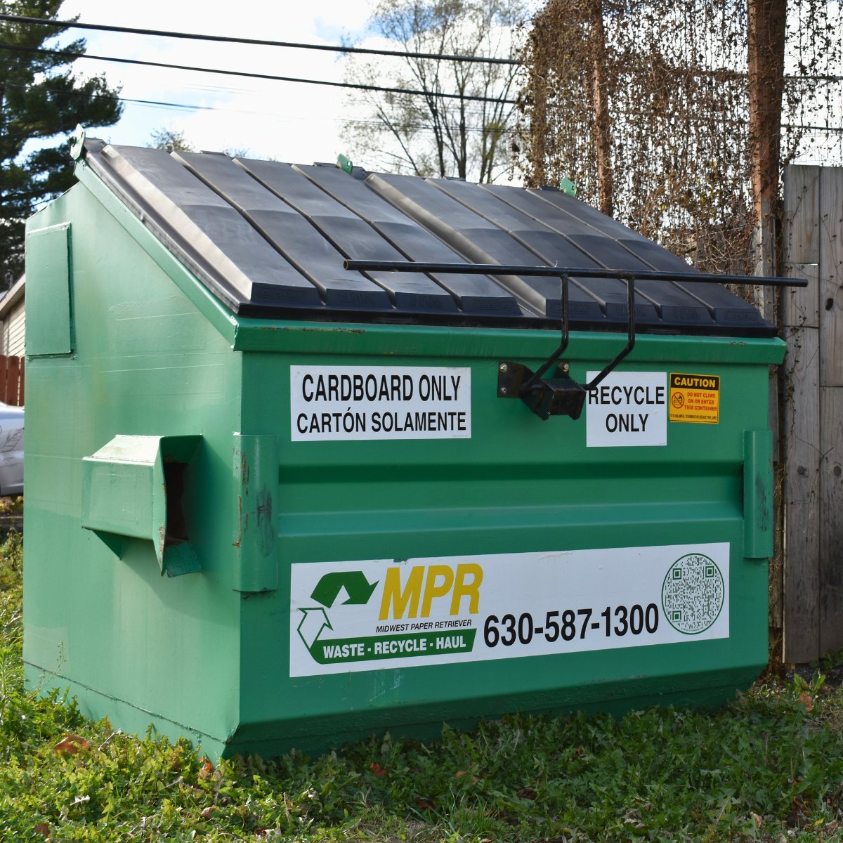 mpr_social's tweet photo. Save money and the environment with MPR - Waste &amp; Recycle Eco Fiber Program! Our eco-friendly dumpsters are perfect for producers of cardboard and paper. Tailored to fit your needs, they help you recycle efficiently, sustainably, and affordably. 

https://t.co/1CWB6AW6pC https://t.co/SlI62TzsEX