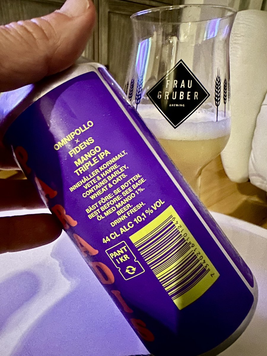 Excelente raf de <a href="/HuertaCarabana/">Huerta de Carabaña</a>, muy rico el aceite de Bernabeleva (regalo de un buen amigo) y mucha cerveza, porque sin cerveza, no se entiende el fútbol.