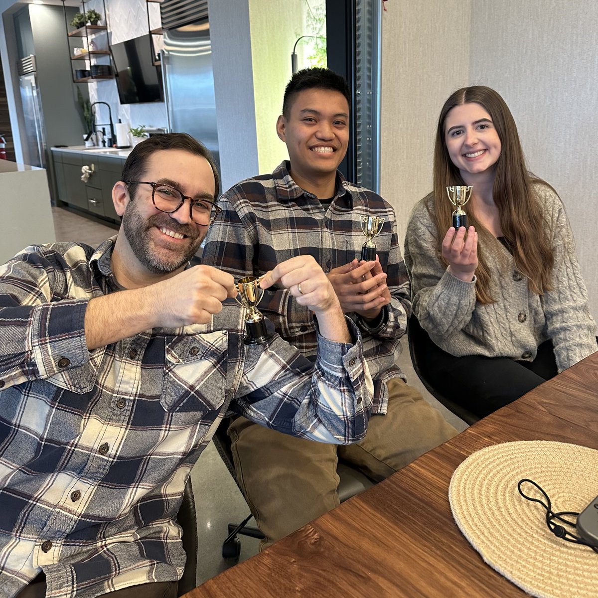 SpiderDesign's tweet image. 3...2...1...GO! 🏎️🏁

We traded our keyboards for controllers and hit the race track for today’s Mario Kart lunch battle.