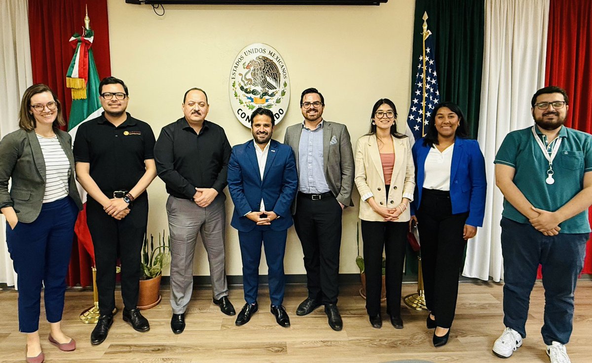 📸 Sostuvimos 12a reunión de la Coalición para la Protección a Personas en Movilidad (COAPPEM) donde seguimos coordinándonos para garantizar la protección de las personas en situación de movilidad en #AmbosNogales.

#ProtecciónPreventiva 🇲🇽🫱🏾‍🫲🏼🇺🇸