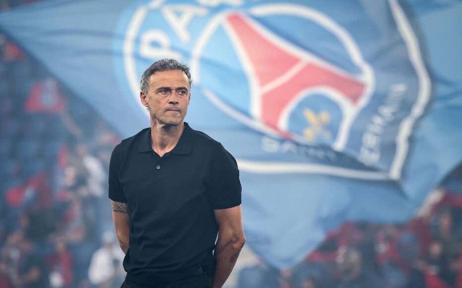 TouchlineX's tweet photo. 🚨 PSG vs. Aston Villa:

- 29 shots
- 27 key passes
- 58 touches inside Villa's box
- 355 passes into the final third
- 75% possession https://t.co/8oSojg4JAs
