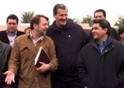 AliciaJ86958882's tweet photo. Aquí tomas yarrington acusado de NARCO por estados unidos junto con sus compinches del Prian @VicenteFoxQue y @JorgeGCastaneda cuando todo era felicidad. https://t.co/yYlP6EyegJ