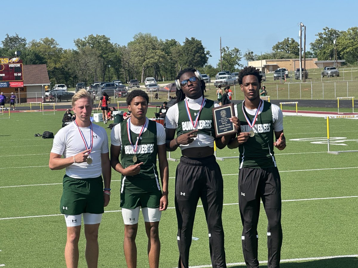 Steve Hoffman (@stevehoffman74) on Twitter photo Area Champion in 4x200 Relay!! School Record 1:27.32!! Tyler Hoffman, Jayvion White, Josh Mann and Isaac Davenport!! Great Job Coach Maxwell, Coach Mann!! Let’s Go!!! <a href="/MaxwellHouse00/">COACH MAXWELL</a> <a href="/BeesTrack/">Academy HS Track</a> <a href="/Coach_Mann_/">Chuck Mann</a> Area Champion in 4x200 Relay!! School Record 1:27.32!! Tyler Hoffman, Jayvion White, Josh Mann and Isaac Davenport!! Great Job Coach Maxwell, Coach Mann!! Let’s Go!!! <a href="/MaxwellHouse00/">COACH MAXWELL</a> <a href="/BeesTrack/">Academy HS Track</a> <a href="/Coach_Mann_/">Chuck Mann</a>