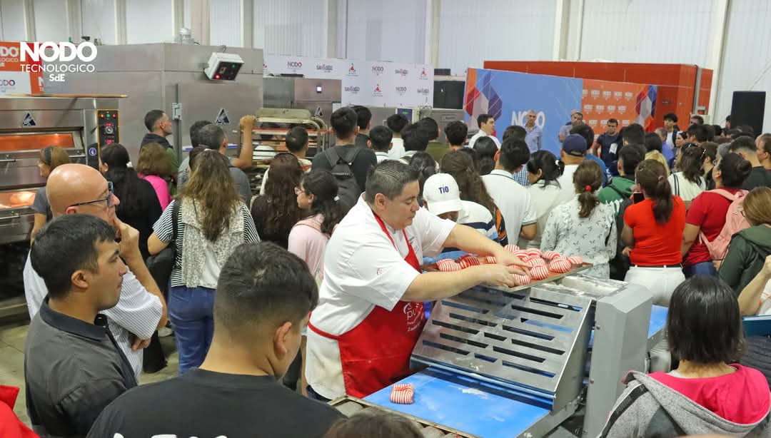 Ya inició Demo Activa Santiago del Estero, Tour Panadero 2025 en el Nodo!

Se presentan nuevos modelos de máquinarias para elaboración de panificados, innovación en los procesos y nuevos estándares de calidad de la industria. 

Continúa hasta las 21 h y mañana 10/04 de 14 a 21h