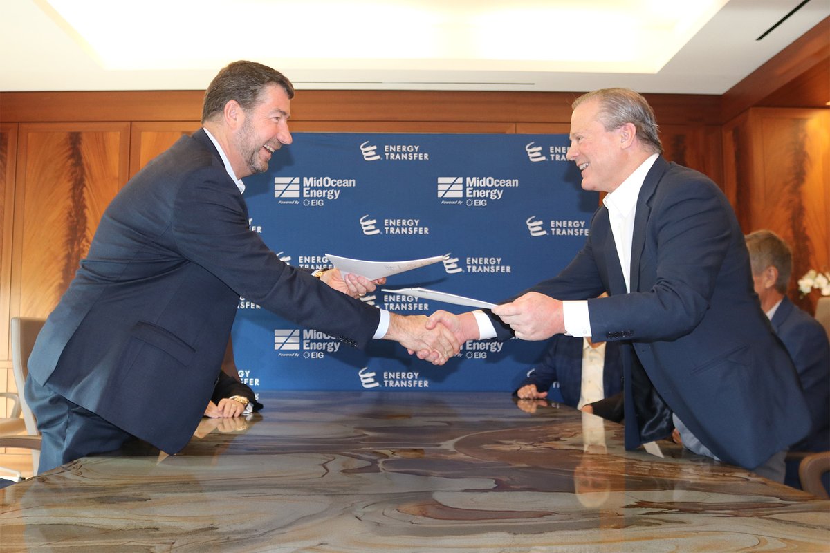 EnergyTransfer's tweet photo. News Alert! Energy Transfer Signs Agreement With MidOcean Energy to Jointly Develop Its Lake Charles LNG Export Facility

PRESS RELEASE: https://t.co/dgQEbIt8eH https://t.co/q0PtY8Mkt3