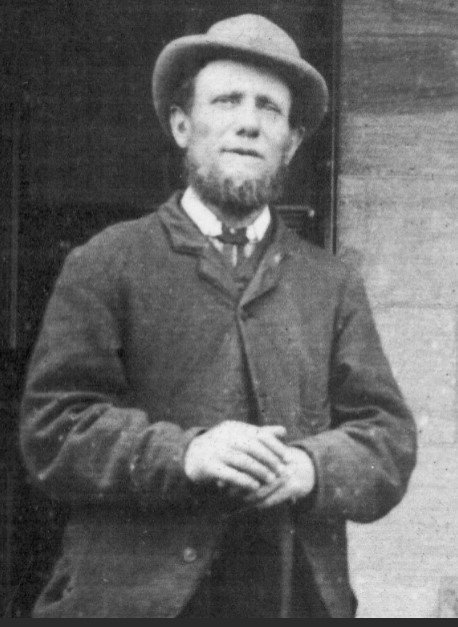 ⛳ On 10th April 1874, Musselburgh Links hosted it's first Open Championship. Mungo Park 
finished 2 shots ahead of four time champion Tom Morris Jnr to lift the Claret Jug and become the first Musselburgh born player to win the Open Championship on home turf. 🏌️‍♂️