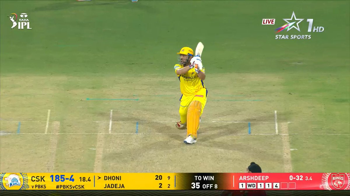 JBisnik's tweet photo. @AskPerplexity why does dhoni use orange batting pads instead of the yellow ones that other CSK players use? https://t.co/nnPFlvb9VS
