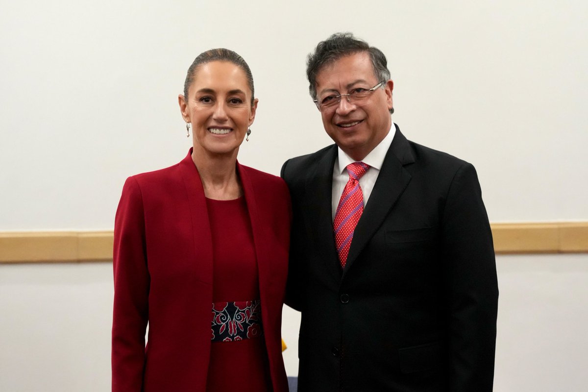 Claudiashein's tweet photo. Previo a la IX Cumbre de la Celac en Honduras, conversamos con los presidentes de Uruguay, Yamandú Orsi Martínez; Guatemala, Bernardo Arévalo de León; Brasil, Luiz Inácio Lula da Silva; y Colombia, Gustavo Petro Urrego. Somos naciones hermanas que comparten una visión progresista.