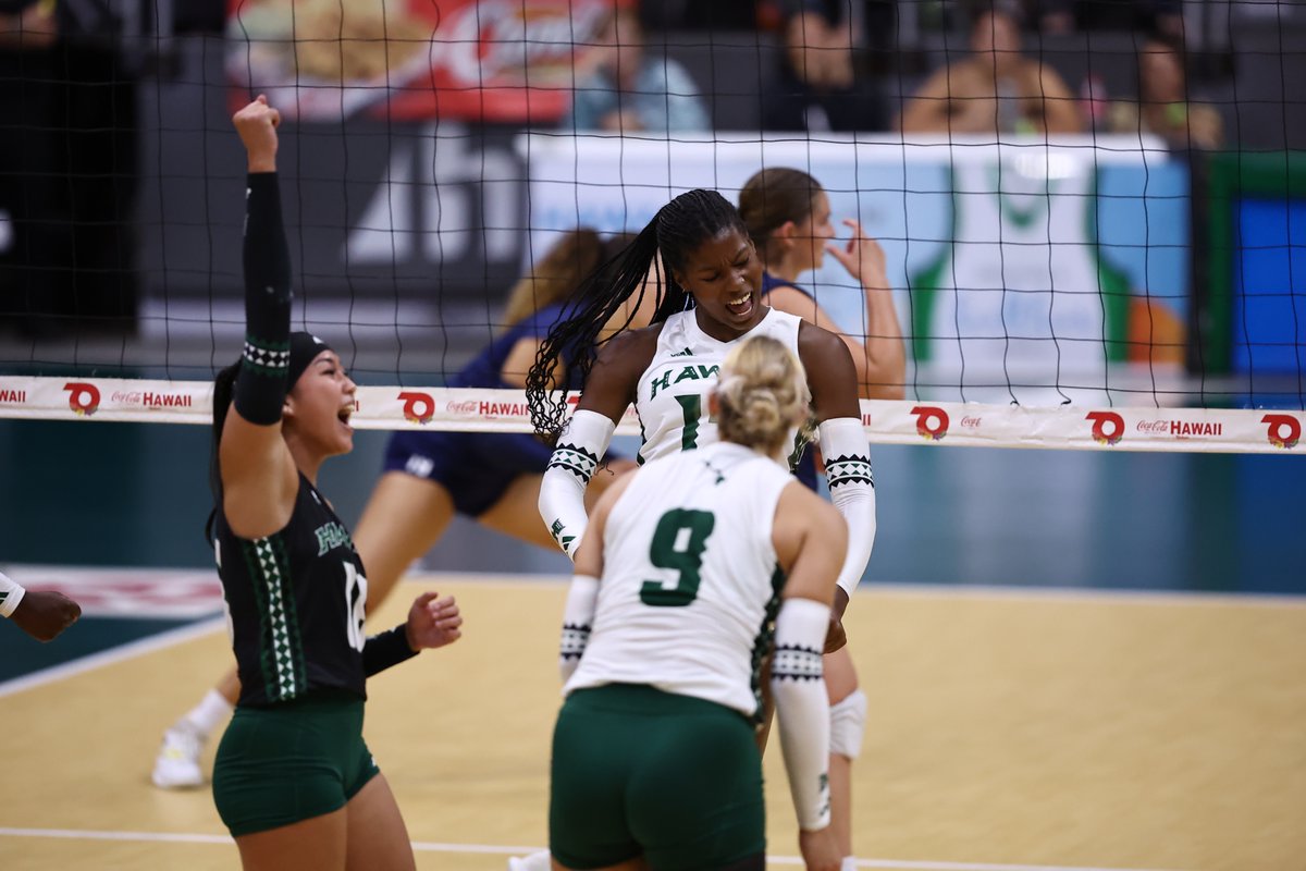 Hawaii W. Volleyball tweet media