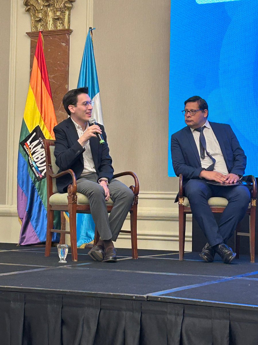 📌<a href="/carlosrkestler/">Carlos Kestler</a> participó en la presentación del informe sobre violencia contra personas LGBTIQ+ de <a href="/AsocLambda/">Asociación Lambda</a>, hablando sobre el reportaje de las presuntas ejecuciones extrajudiciales en contra de Eldin Choc y Milton Santamaría. 

📰Puedes leerlo aquí: lnk.bio/s/be24f