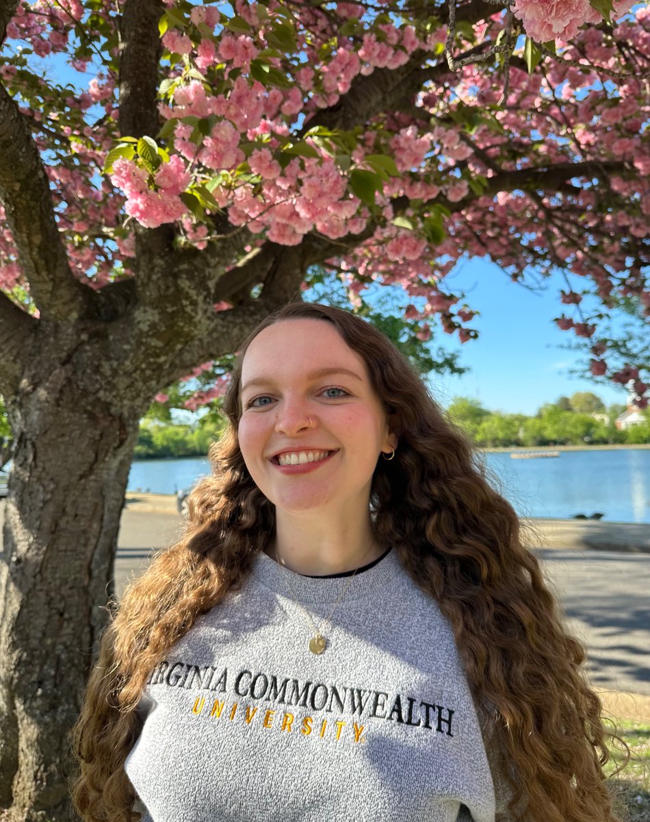 kiravenables's tweet image. Overjoyed to share that I will be starting my PhD in Clinical Psychology this fall under the mentorship of the amazing Annie Haynos!! Working in the REPEAT Lab has been an absolute dream & I am so excited to pursue the next step of my training with this incredible lab 🖤💛🐏