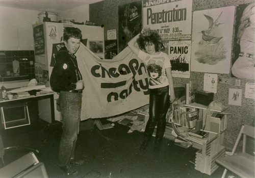 Cheap 'n' Nasty 1st wave punk band π§·πΈπ€π₯ π· (@cheappunk) on Twitter photo Cheap 'n' Nasty interview on #Irish radio bit.ly/4if8I8P <a href="/McCookerybook/">Helen McCookerybook</a> @punkandnewwave @scotspostpunk @schnitzel63 <a href="/molly_tie/">Molly Tie</a> <a href="/pavlovlover/">~=Thee Hummingbird=~ πͺ·</a> <a href="/RiotGrlErin/">.:RiotGrlErin:.</a> <a href="/Notoldjustexpe1/">π€ Notoldjustexperienced</a> <a href="/Zillahminx/">Zillah Minx</a> <a href="/FemMusicLibrary/">DiscothΓ¨que FΓ©ministe</a> <a href="/punkrockanthro/">Punk Rock Anthropology</a> <a href="/FatOldAnarchist/">Fat Old Anarchist</a> <a href="/PunkFanzine74/">Punk Fanzine</a> <a href="/Punk77Rocker/">Punk77Rocker π§·πΈ</a> Cheap 'n' Nasty interview on #Irish radio bit.ly/4if8I8P <a href="/McCookerybook/">Helen McCookerybook</a> @punkandnewwave @scotspostpunk @schnitzel63 <a href="/molly_tie/">Molly Tie</a> <a href="/pavlovlover/">~=Thee Hummingbird=~ πͺ·</a> <a href="/RiotGrlErin/">.:RiotGrlErin:.</a> <a href="/Notoldjustexpe1/">π€ Notoldjustexperienced</a> <a href="/Zillahminx/">Zillah Minx</a> <a href="/FemMusicLibrary/">DiscothΓ¨que FΓ©ministe</a> <a href="/punkrockanthro/">Punk Rock Anthropology</a> <a href="/FatOldAnarchist/">Fat Old Anarchist</a> <a href="/PunkFanzine74/">Punk Fanzine</a> <a href="/Punk77Rocker/">Punk77Rocker π§·πΈ</a>