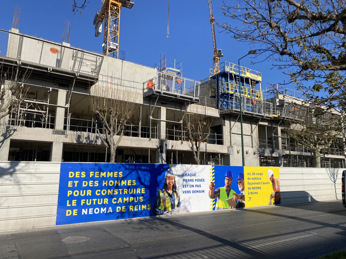 [ÉCOLE DE LA CCI] Les CCI investissent pour l’avenir du territoire 👉🏻 construction du nouveau campus rémois <a href="/NEOMAbs/">NEOMA Business School</a> 🙌🏻
🎯 Ouverture en sept 2026
🎓 4 700 étudiants formés aux défis de demain
🏗️ Un campus d’excellence
🙏🏻 <a href="/CCI5108/">CCI Marne Ardennes</a>, co-actionnaire historique aux côtés de <a href="/CCIRouenM/">CCI Rouen Métropole</a>