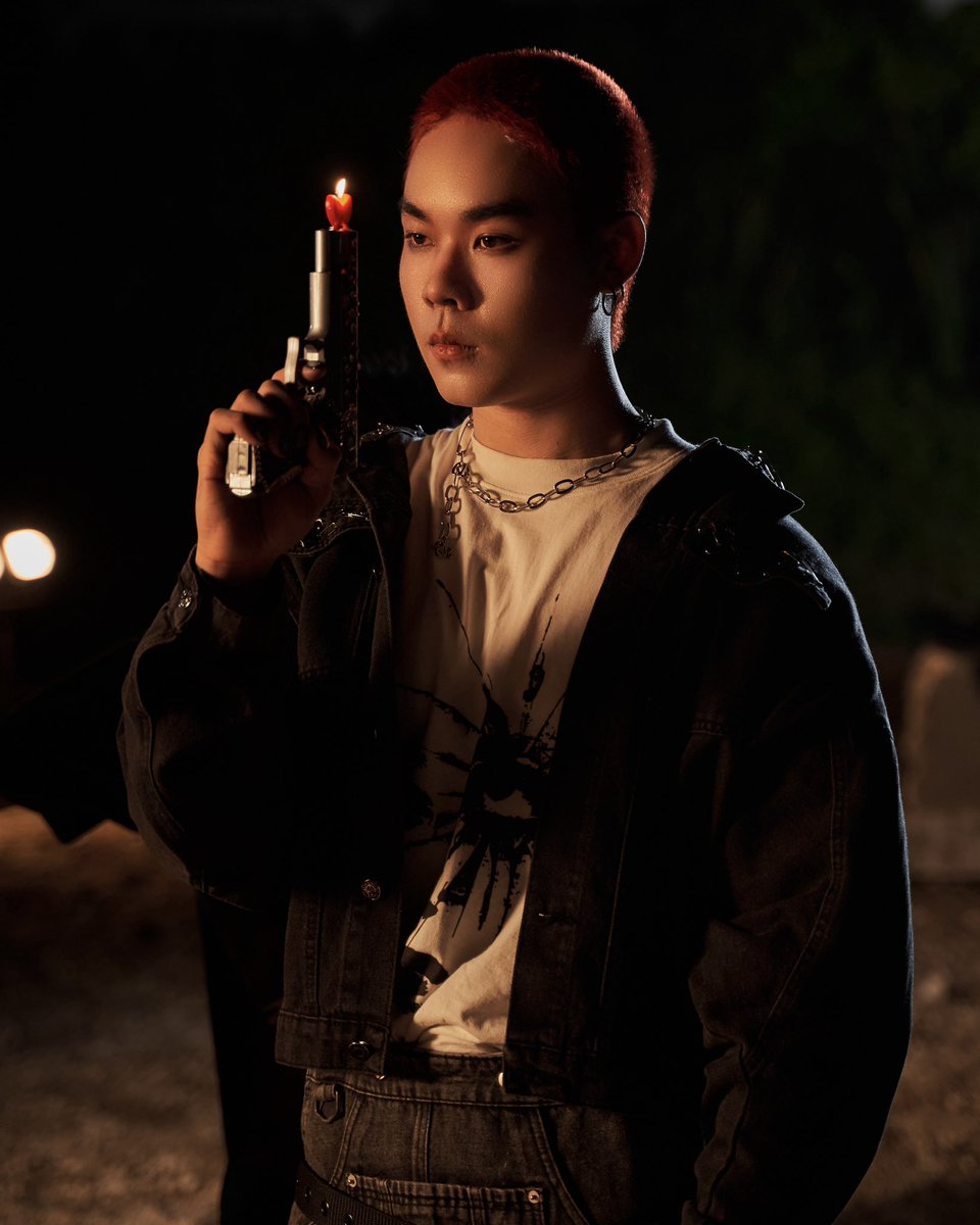 Baccuzofficial's tweet photo. #jui BACCUZ เล็ง (Determine)

[Concept Image: Gambling or Guessing Game]

DebutSingle
Release on: 06.04.2025 

Youtube: Vivify Label

#baccuz #jui_baccuz #tantan_baccuz #jruj_baccuz #ricky_baccuz #vivifylabel #เล็ง_determine #debutsingle #tpop #เล็ง_dancechallenge https://t.co/i9mhW2eieR