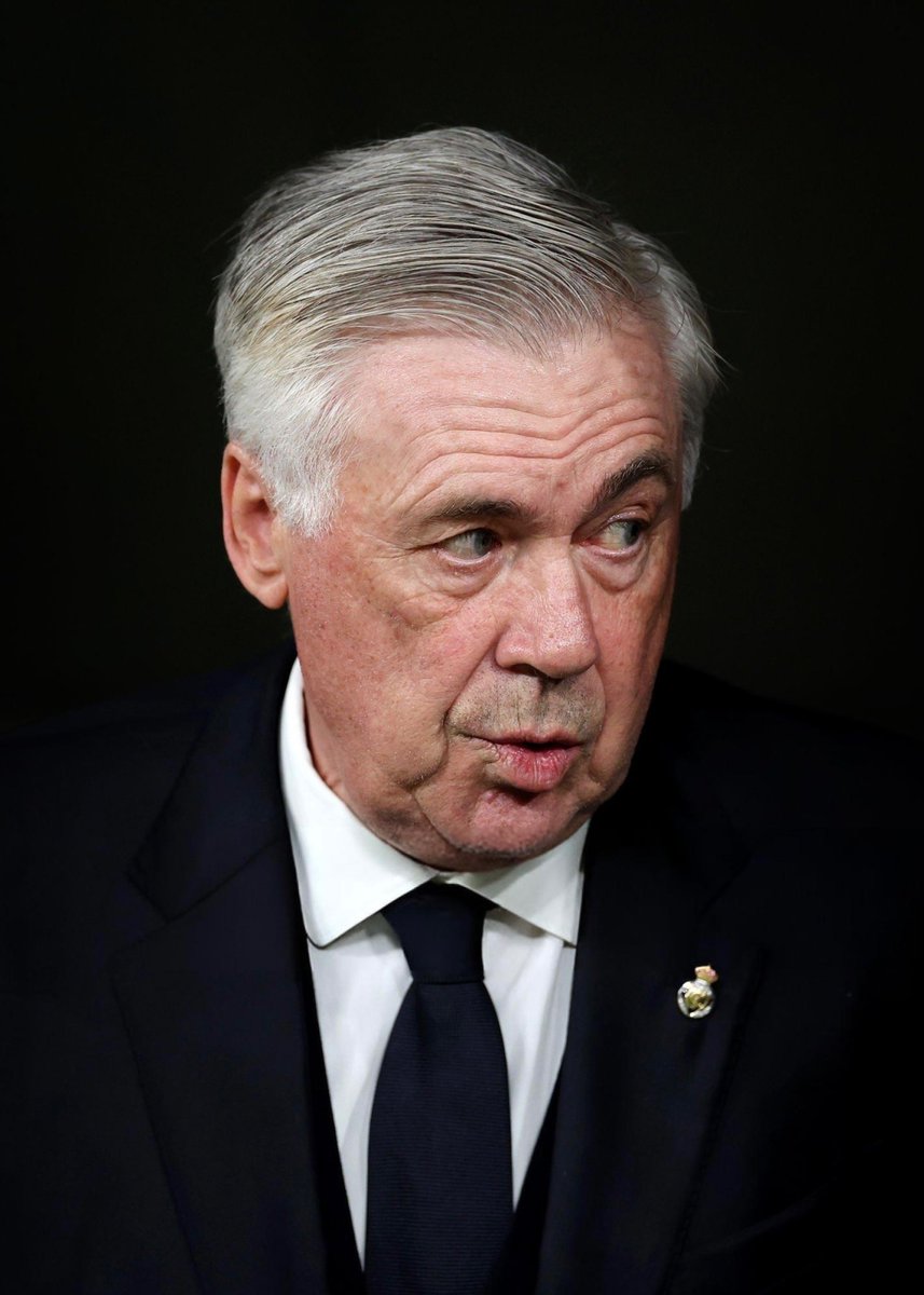 MadridXtra's tweet photo. 🚨 JUST IN: Carlo Ancelotti’s job will be in SERIOUS DANGER if Real Madrid are knocked out next week. @marca https://t.co/Q9CGNjjBEv