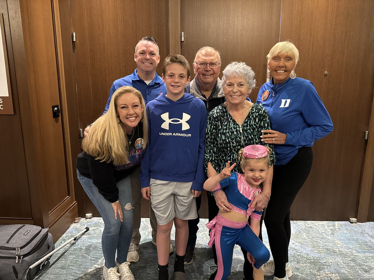 DawnDavenportTN's tweet photo. In our Dance Era over here…. 🥰 Learning all about that #dancemom life 🤪#dancemanianashville #toddlerdance #daisyduck #hiphop #pom https://t.co/3116Hfbdvb