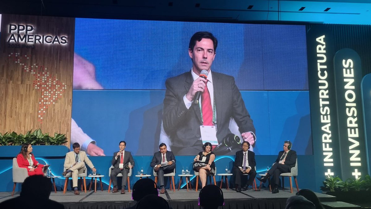 aqualia's tweet photo. 🗣️ El #futuro de la infraestructura en América Latina y el Caribe se construye hoy y Maximiliano Stempels va a formar parte de ello. El country manager de #Aqualia en #Perú participa hoy como panelista en el #PPPAMERICAS2025 organizado @el_BID, @MEF_Peru y @ProInversionPe para hablar de el valor añadido y experiencia que aporta #Aqualia en la gestión eficiente de recursos hídricos, en el panel "Alianzas por el #agua y saneamiento: revolucionando la provisión de servicios básicos"
🔗 Síguelo aquí: https://t.co/6pk8QSGDxh