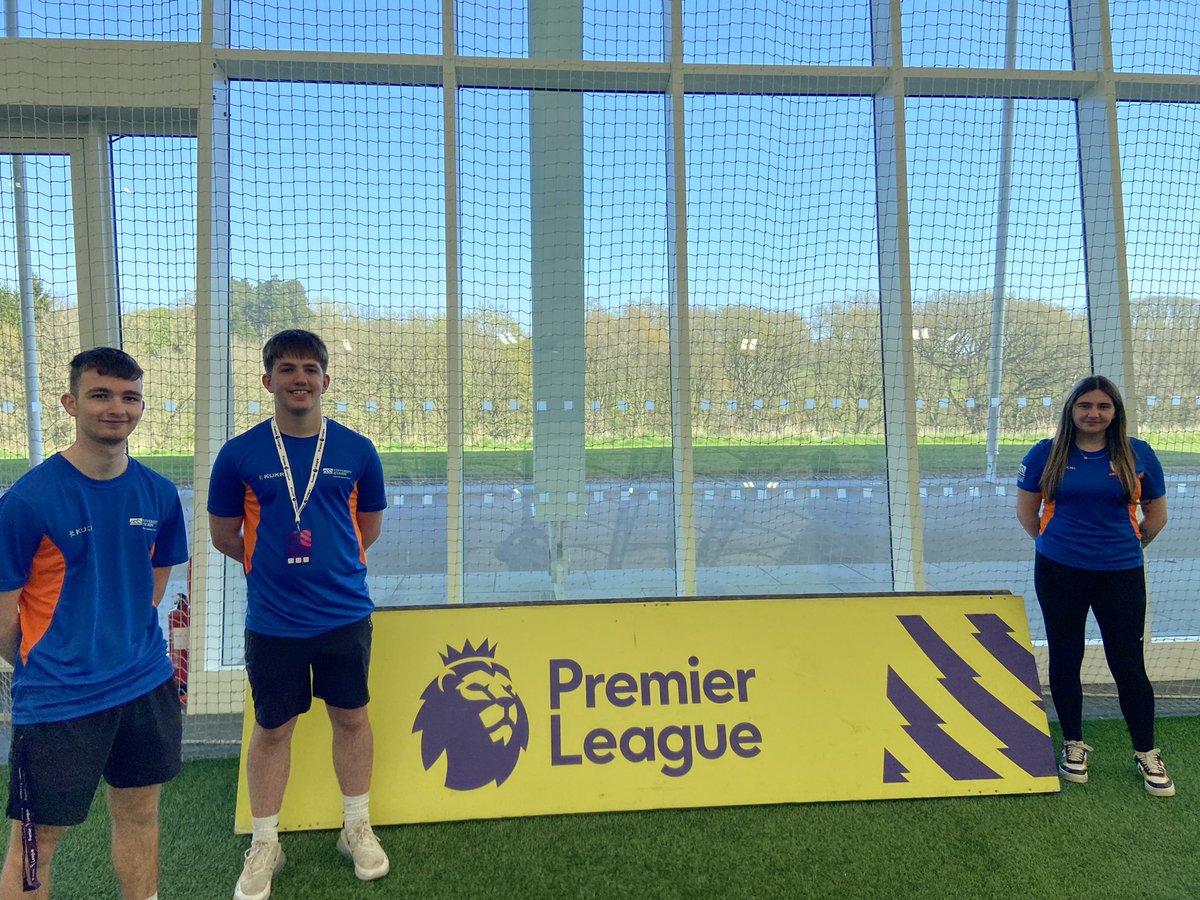 r_groom's tweet photo. Great week for our Perfomance Analysis and Coaching students @DerbyUni supporting the @premierleague Coaching Craft Championships @StGeorgesPark1 @DerbyUniSportEx @HudlAnalysis @HudlUK @andy_hooton @DerbyUniVC @Scottnicholls22 https://t.co/ldYWdSWJN3 https://t.co/XlFfjHcuOA