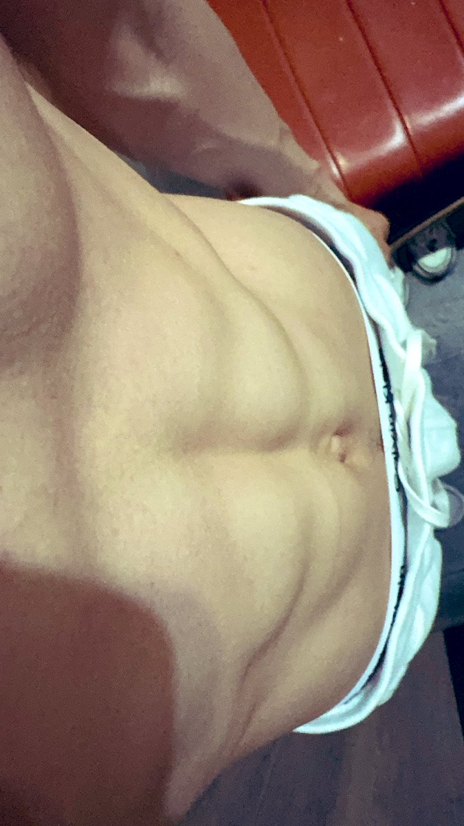 benbentuinGZ's tweet photo. 🏋️ https://t.co/3pP45zSrlz