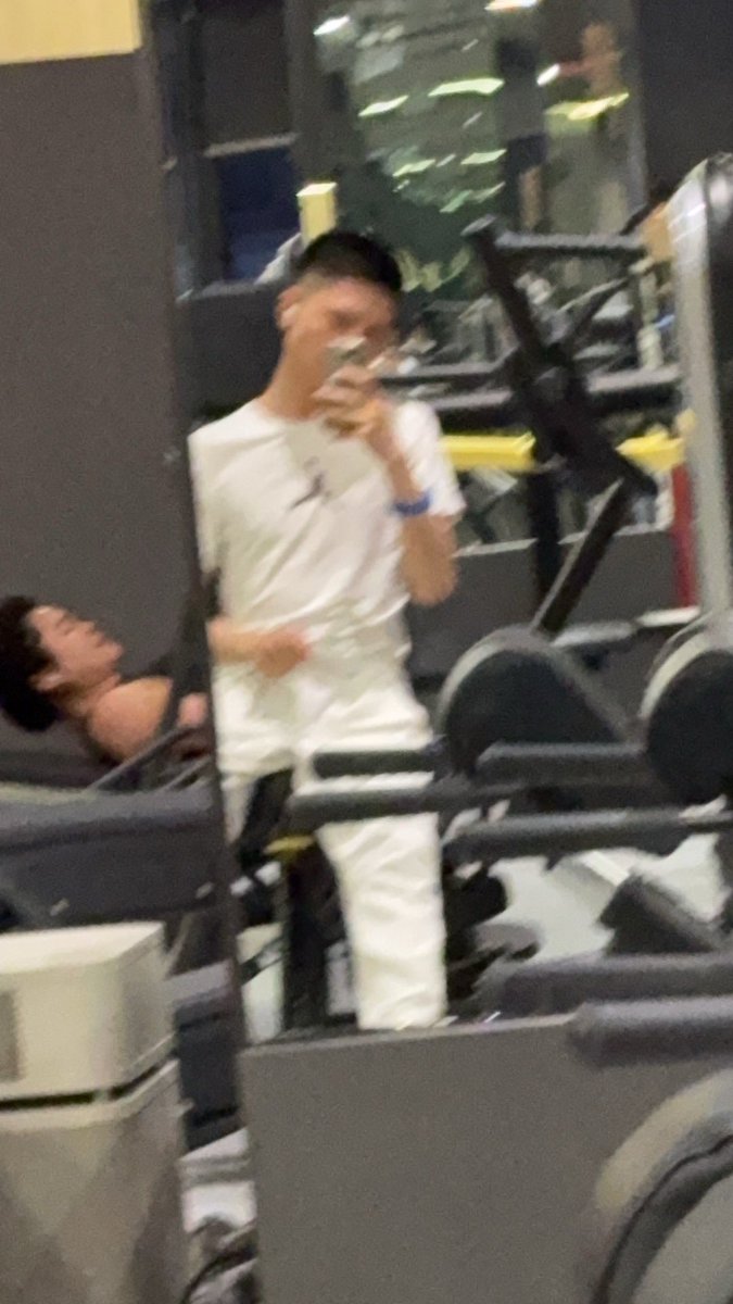 benbentuinGZ's tweet photo. 🏋️ https://t.co/3pP45zSrlz