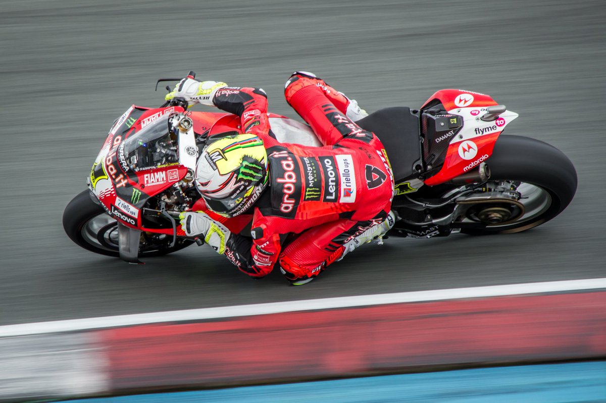 timzomerdijk's tweet photo. World Superbike - Assen - 2024

https://t.co/nRotANOesQ

#WorldSBK #throwback #motorsports #Nikon https://t.co/fJDhZ1lTwW
