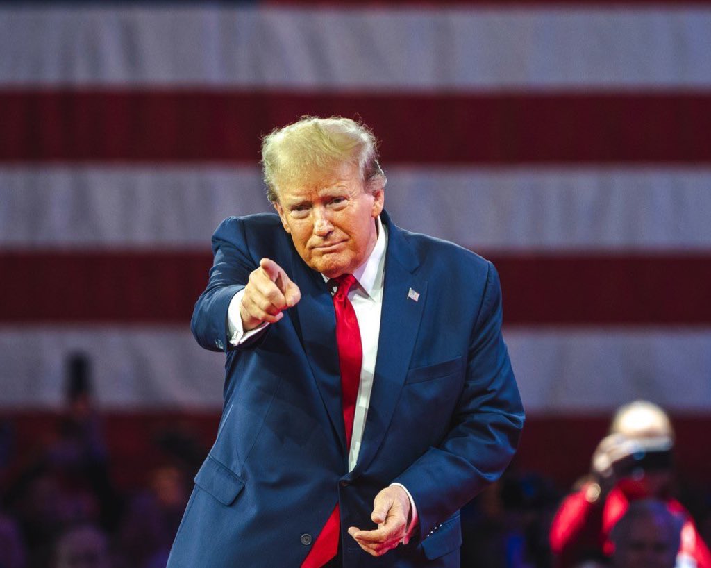 AshCrypto's tweet image. BREAKING: 

🇺🇸 TRUMP HAS SAID THERE IS A 
90 DAY PAUSE TO RECIPROCAL 
AND 10% TARIFFS.

BULLISH FOR THE MARKETS !!