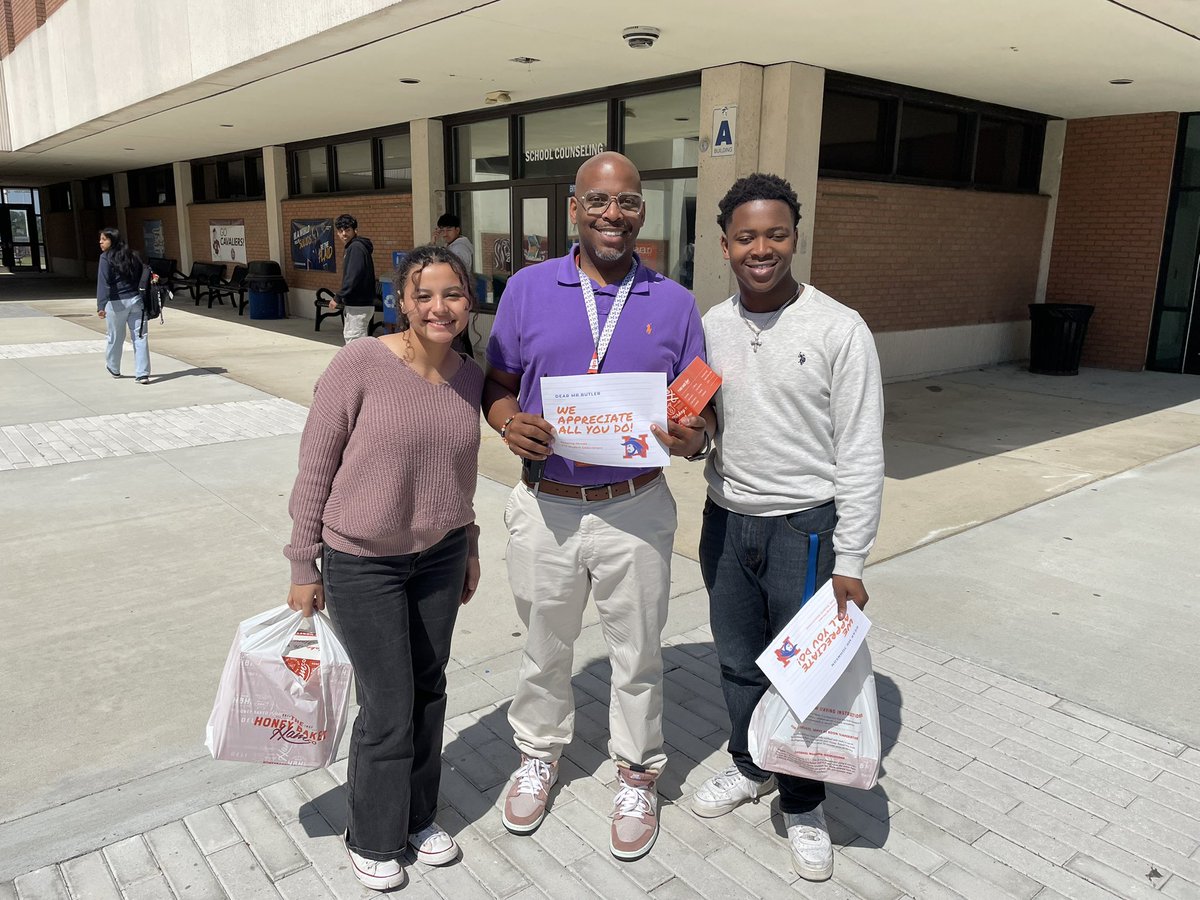 Happy National Assistant Administrator Week!  “Keep Calm and let the Assistant Principal/Administrator Handle It! Lunch is on us! <a href="/RNECavaliers/">Richland Northeast HS</a> <a href="/RichlandTwo/">Richland School District Two</a> <a href="/northeaststugov/">RNE Student Activities</a>