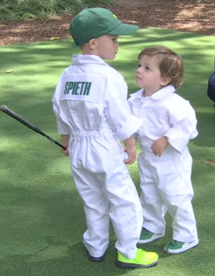 KylePorterNS's tweet photo. Someone in a white jumpsuit trying to talk Spieth out of doing something he knows he shouldn't at ANGC. 

Never heard of it. https://t.co/QiMu6SDbwg