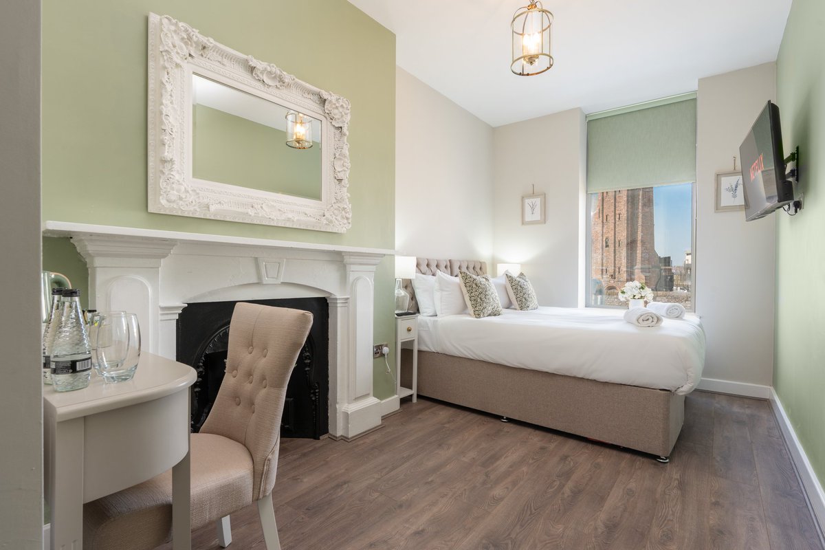 bluehousebmd's tweet photo. Our rooms above one of our new premises at Bramley Moore are now open and bookable direct at https://t.co/ct4mhxbGLQ or on https://t.co/SpNBpUG9DY. 1/2 https://t.co/eVYLcC1MS2
