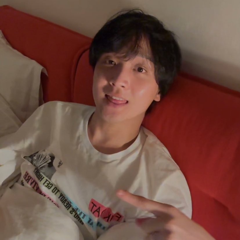 krystearss's tweet photo. this is the cutest he has ever been ever
 https://t.co/40f6tP5nOE