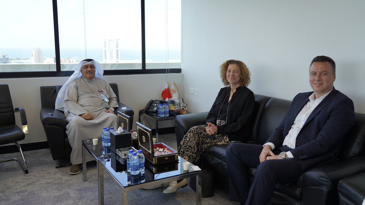 alianilder's tweet photo. Together with our DEIK Bahrain Chairperson, Mrs. Bilgün Gürkan, we visited the Bahrain Chamber of Commerce. We discussed the upcoming Turkish business delegation visit on April 27–28 and exchanged views with the Chamber’s CEO, Mr. Atef Mohamed Al Haja. https://t.co/B6ljtBMhBq