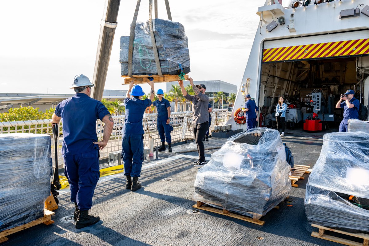 FBI Tampa tweet media