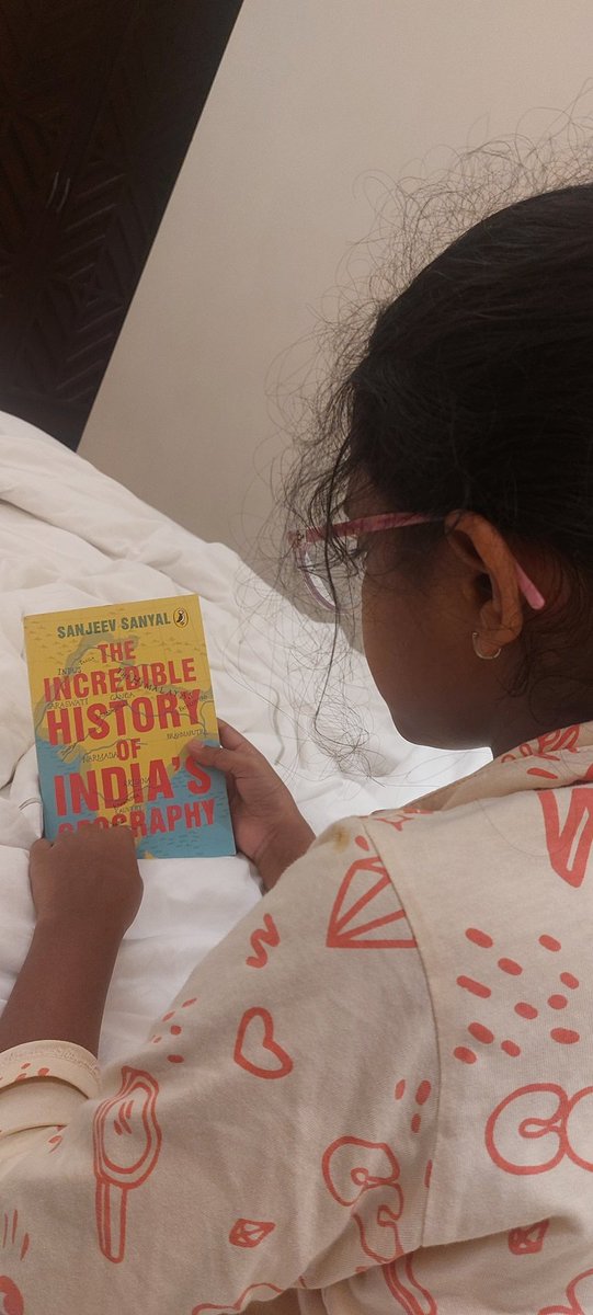 AshSree25's tweet photo. Daughter hooked to this incredible  book. @sanjeevsanyal The Incredible #history of #India's #Geography . https://t.co/8MMjmKxh1e