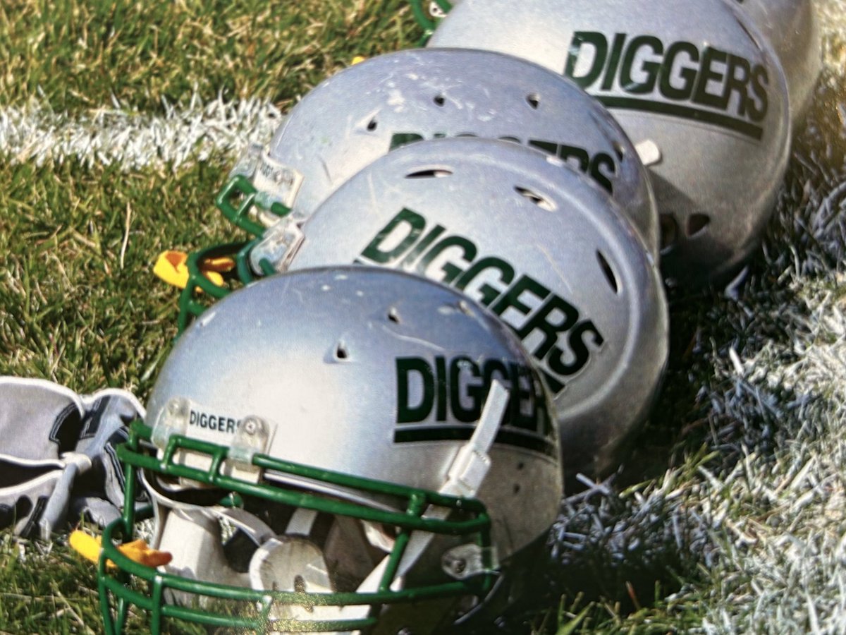 Free advice to all College Football Coaches from the Geriatric Coach.  

When you think that you have recruited enough Offensive Linemen, recruit more Offensive Linemen!

Go Diggers!  EMETAD!