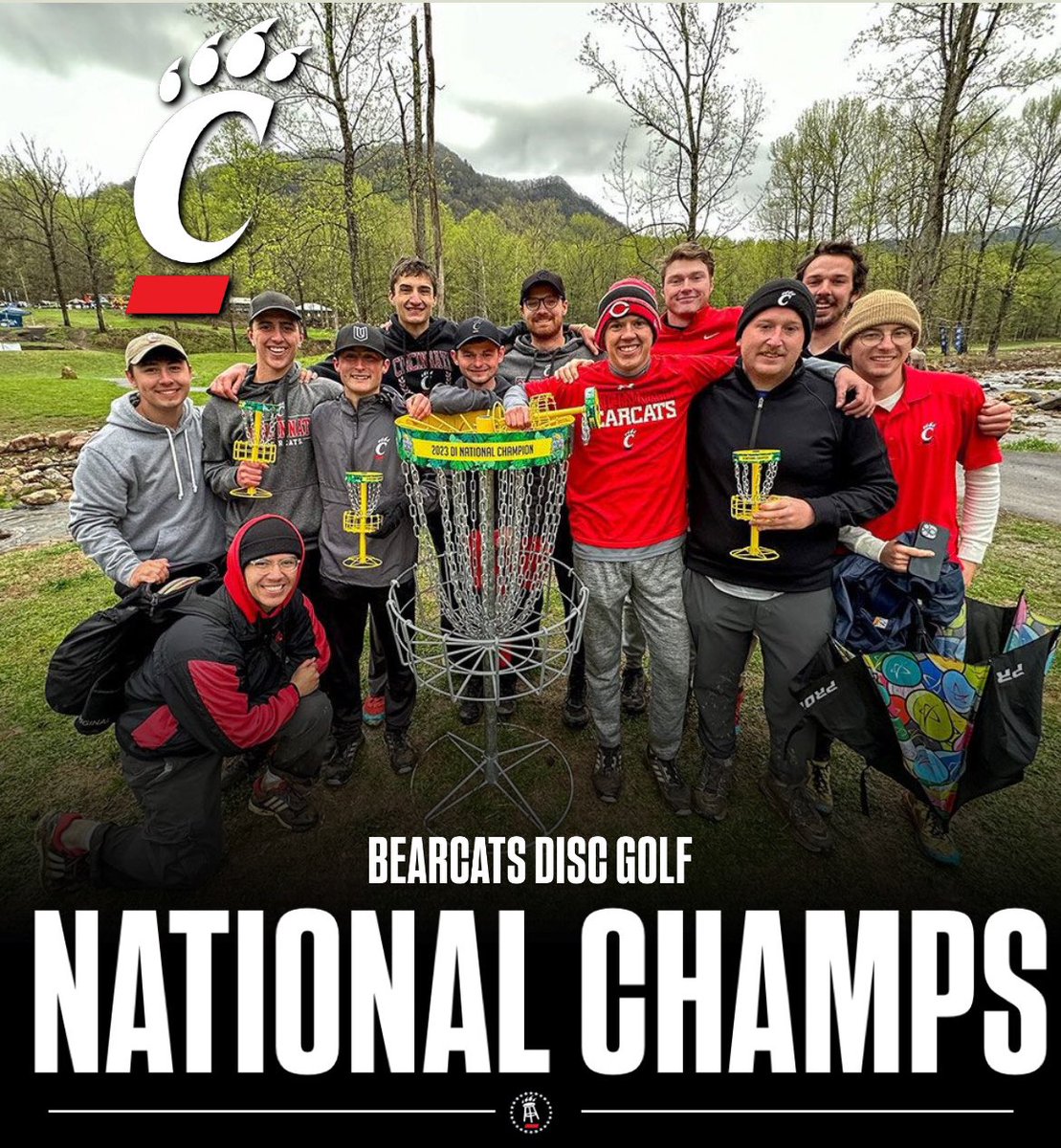 UCBarstool's tweet photo. DISC GOLF SCHOOL 🏆😤😤 https://t.co/j43NHIF8nQ