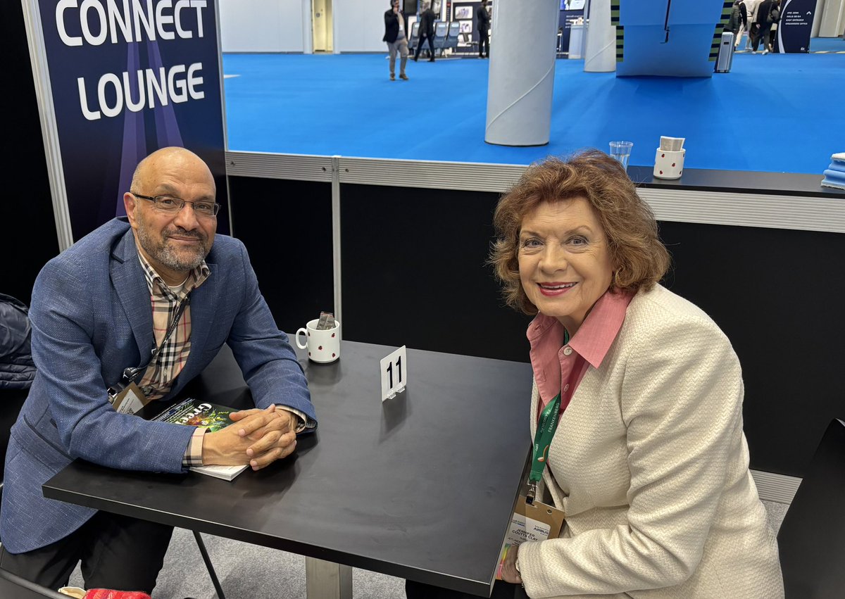 Quicket_app's tweet image. Visiting partners @AircraftInteri1 AIX’25 and meeting fascinating Jennifer Coutts Clay of @jetlinercabins