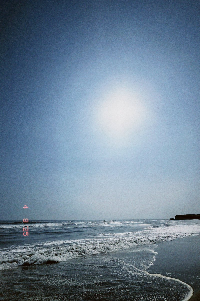 v4nd0ler096's tweet photo. 🌊🧜♂️🌊
.
.
.
#QueerBeach #AndrogynousBeauty #BoldSwimwear #BeachBodyEnergy #QueerStyle #OceanGlow #VintageFilter #RawConfidence #SunAndSkin #GenderlessGaze #FierceByTheSea #UnfilteredRealness https://t.co/UvDB0mdKTp