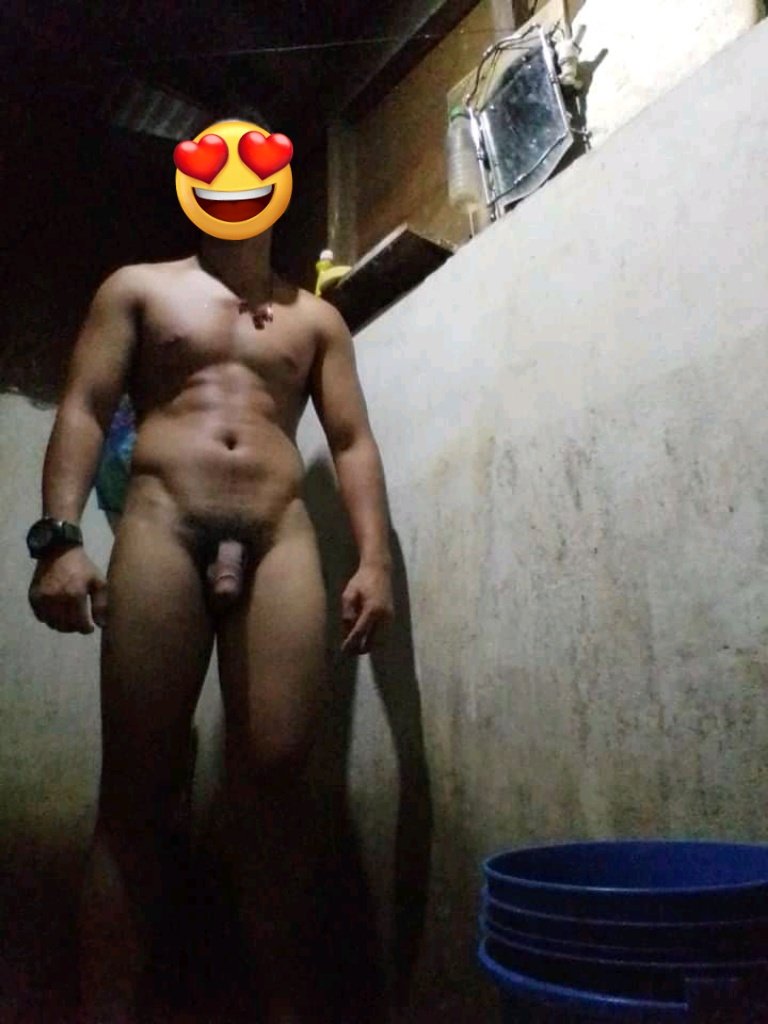 DaksTo99748's tweet photo. TIGAS NAMAN SYA MGA PRE AVAIL NA TG NATIN KAKATAPUS LANG NATIN MAG VIRGIN SA COAST GUARD 26 YRS OLD https://t.co/laxbLTPLfI