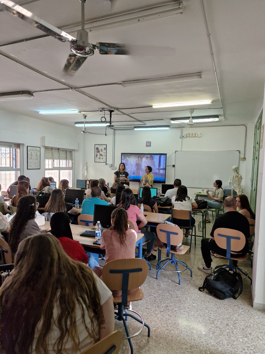 FPsanidad tweet media