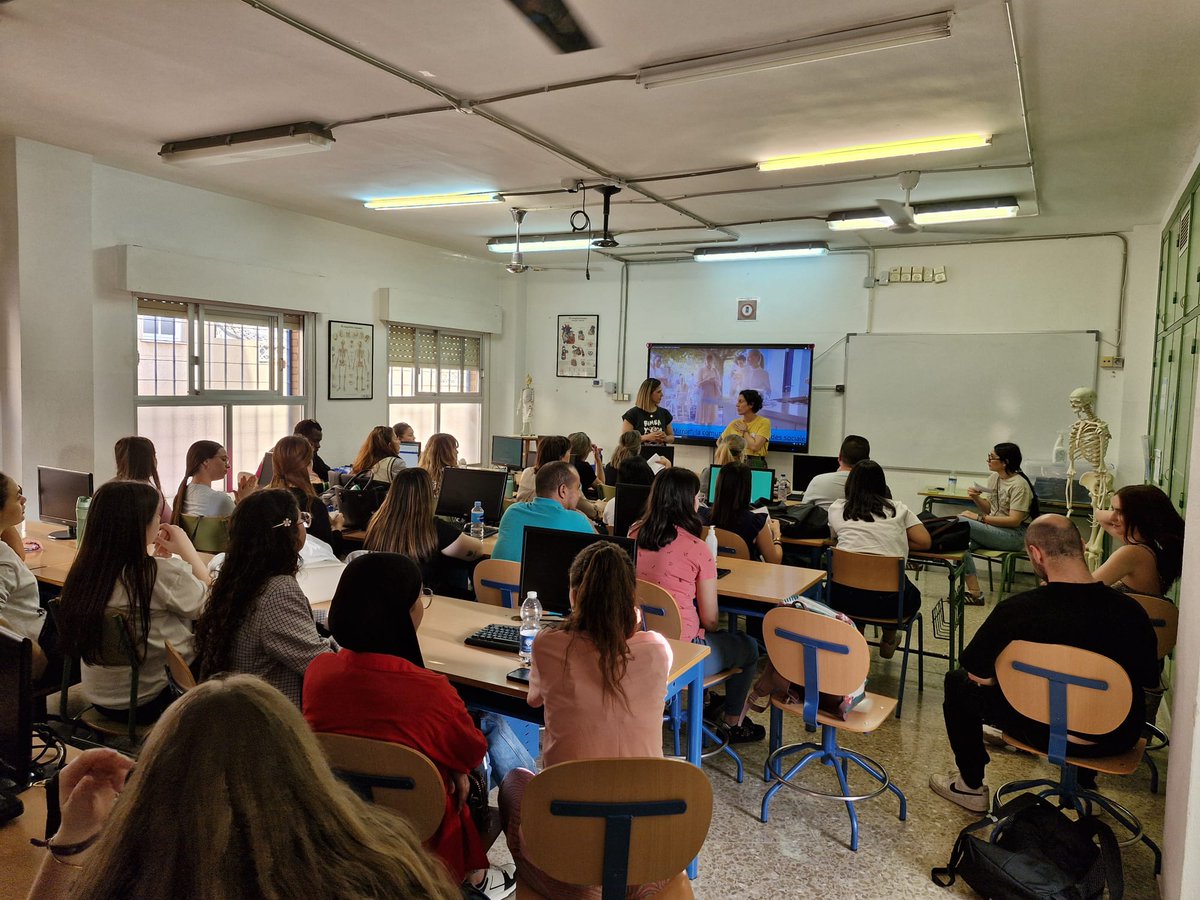 FPsanidad tweet media