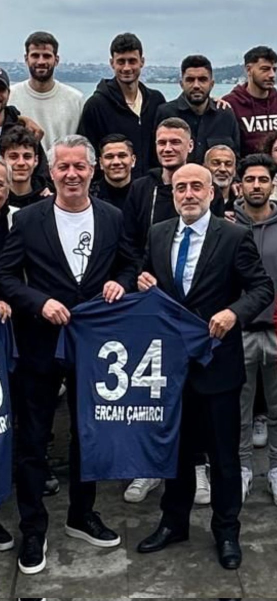 irfanterzii's tweet photo. Türk Polis Teşkilatımızın 180. yılı kutlu olsun. 

Bu anlamlı gün vesilesiyle Eski Sarıyer İlçe Emniyet Müdürü ve Sarıyer Kulübü Başkanı @ercancamirci 'ya da hizmetlerinden dolayı teşekkür ederim. https://t.co/obG90n4llc