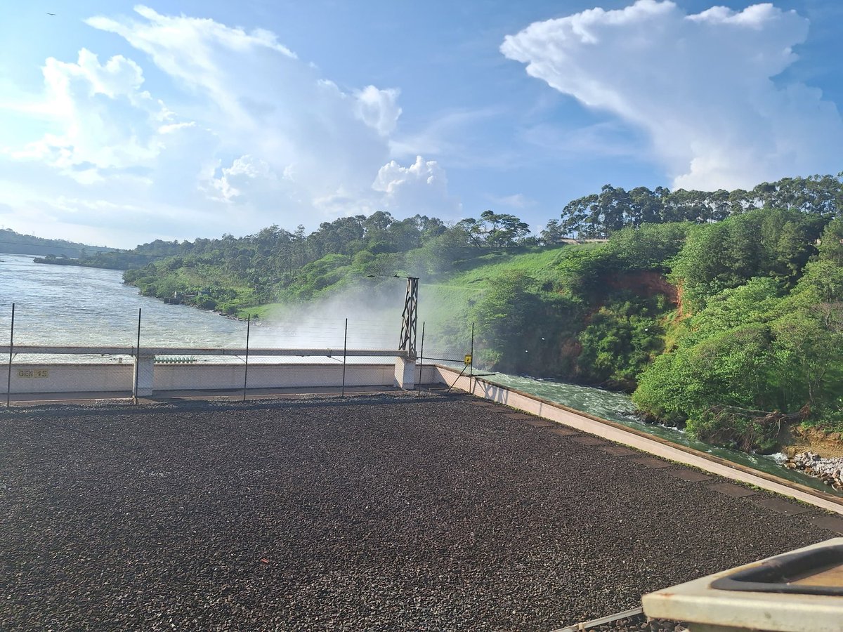 101DISCON's tweet photo. Earlier today, our Delegates visited the historic Nalubaale Dam, a marvel of engineering and a vital source of power for Uganda. 

The views of Lake Victoria and the surrounding landscape were simply stunning. A great spot to learn about the country's rich history and natural beauty.

#100ThDISCON